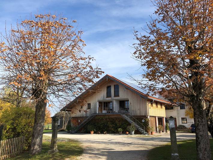 Ferienhaus für 2 Personen, mit Balkon und Terrasse sowie Garten in Traunreut