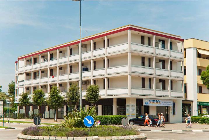 Entire vacation apartment, Holiday apartment with air conditioning  in Bibione, Venice Province