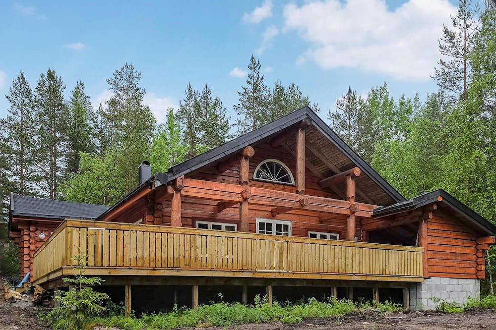 Lovely home in Prestestranda with sauna in Drangedal