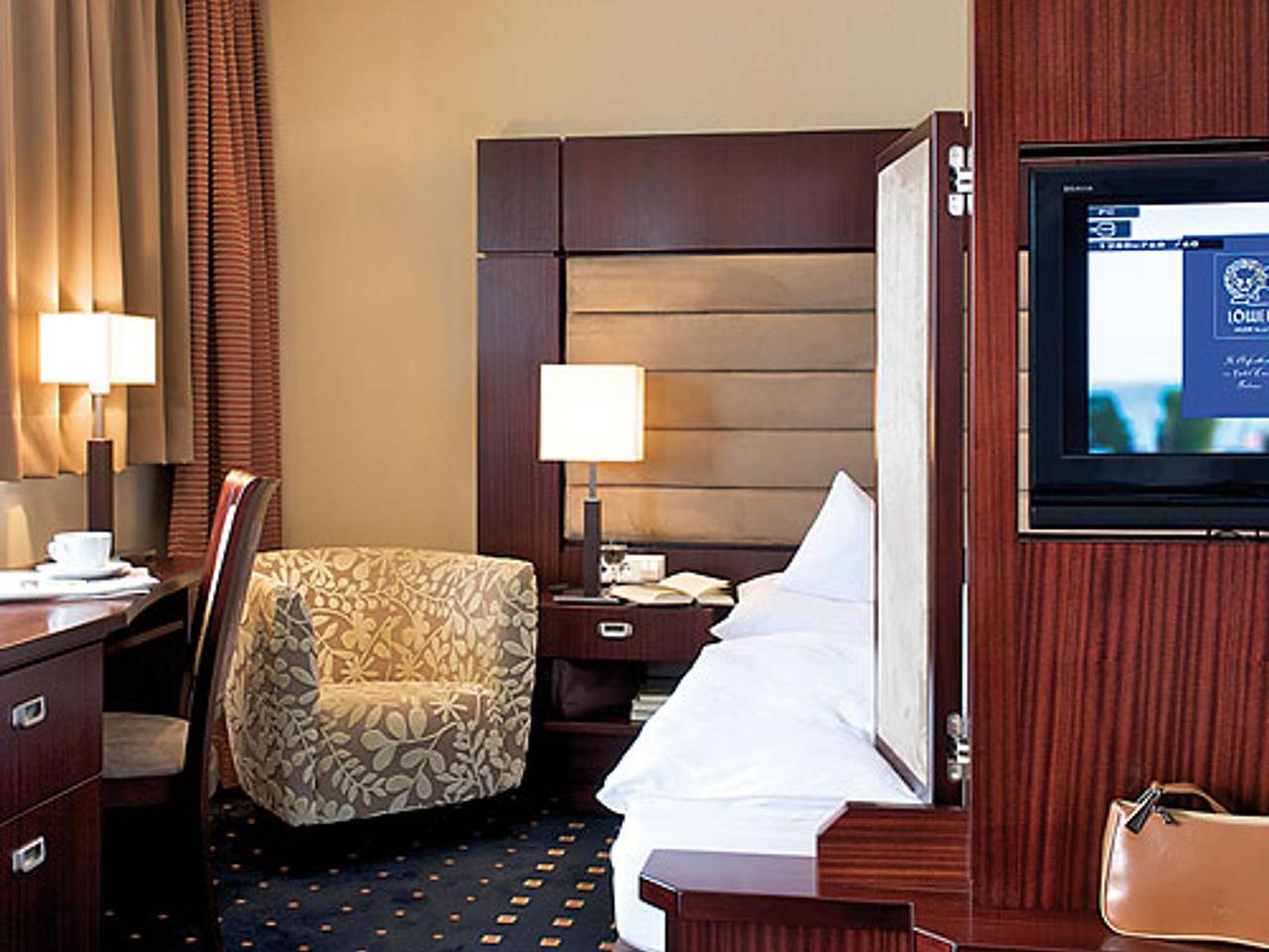 Akzent Hotel Löwen - Doppelzimmer Ortsseite in Region Bodensee-Oberschwaben