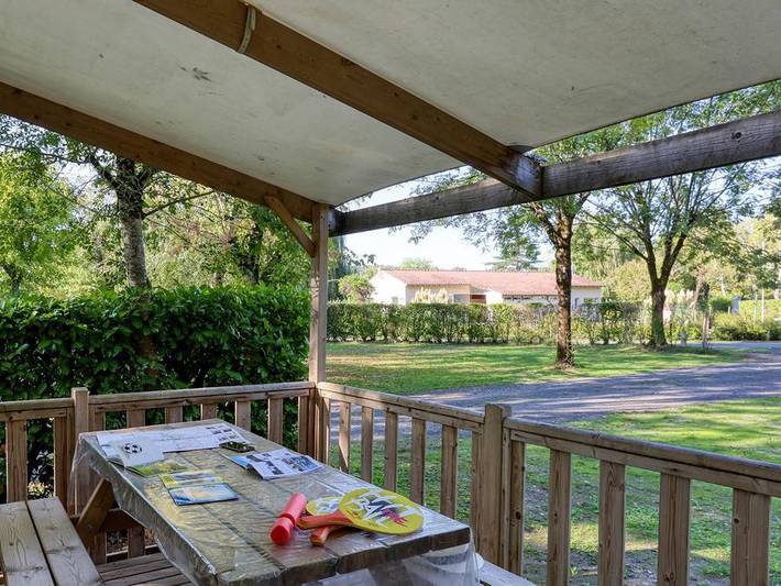 Camping La Salvinie - Mobilheim 5 personen - Tit'home Plane und Terrasse 2Ch Ohne San 1/5 pers in Terrasson-Lavilledieu, Périgord Noir
