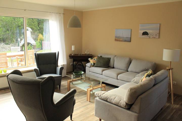 Ferienhaus für 6 Personen, mit Garten und Terrasse in Großenbrode - 2