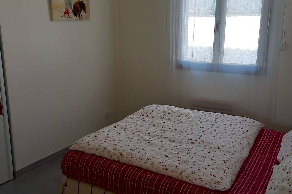 Seasonal rental with swimming pool - Garden- 6 people - Sommières (30250) in Sommières, Nimes region