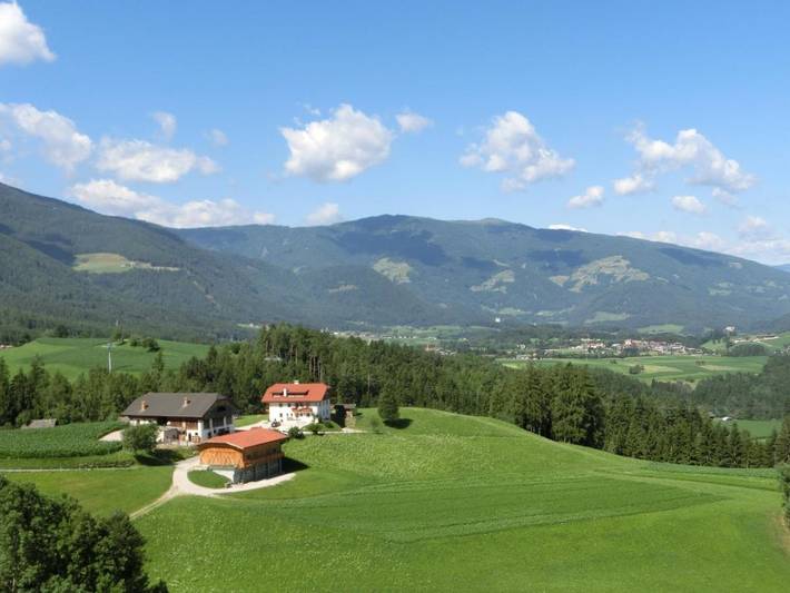 Vakantiewoning voor 6 personen, with tuin and uitzicht as well as balkon in Bruneck