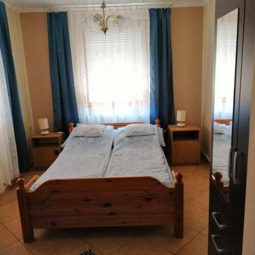 Hegyalja Apartmanház in Balatongyörök, Balaton Hochland Nationalpark