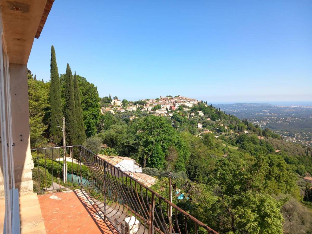 La villa Haute in Cabris, Mittelmeerküste (Frankreich)