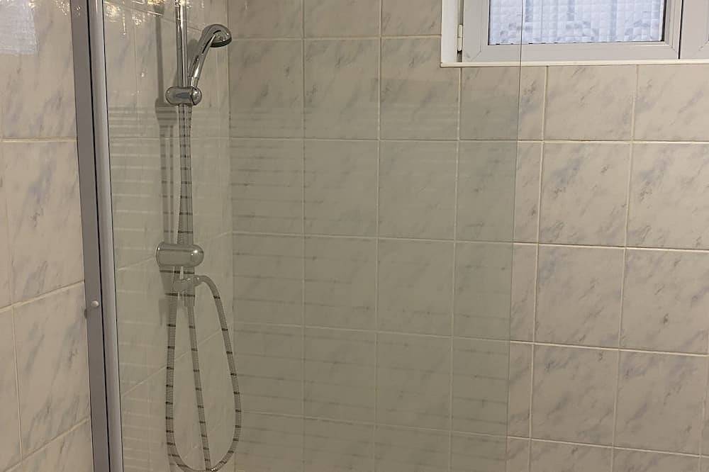 Appartement entier, Maison proche Lyon - Centrale Bugey in Dagneux, Ain