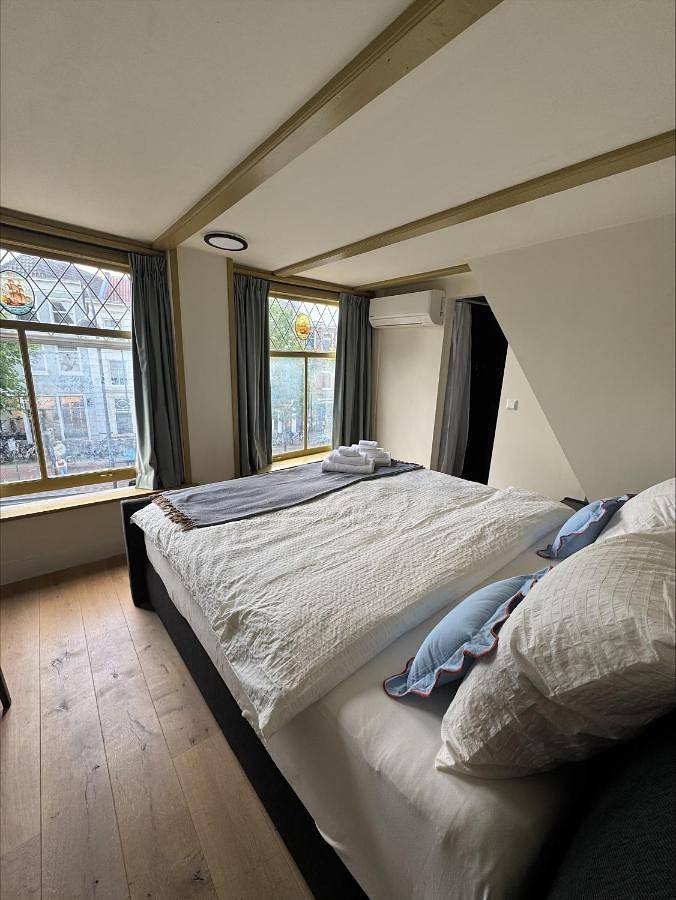 Apartment with City View in Haarlem, Mer du Nord Pays-Bas
