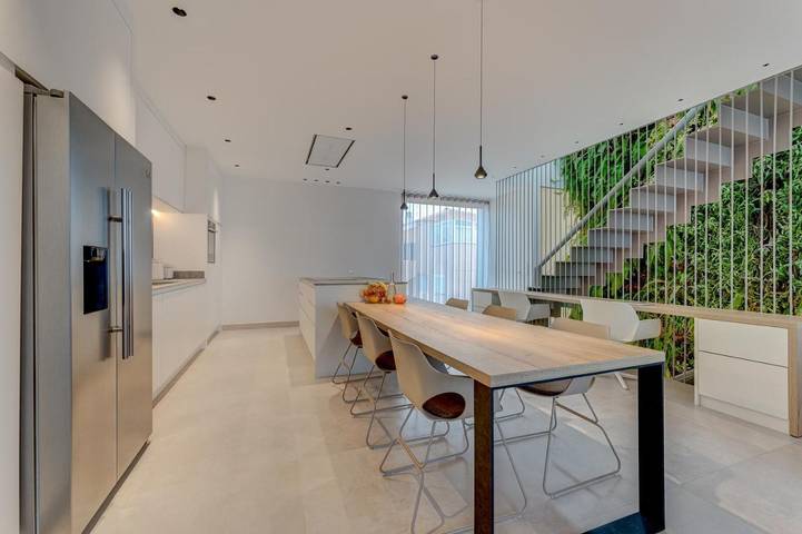 Casa rural para 6 personas, con jardín además de vistas y piscina, Se admiten mascotas en Guía de Isora - 2