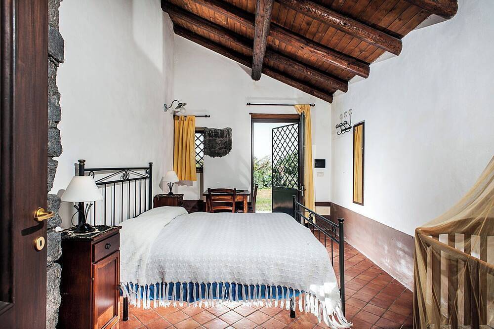 Landhaus mit Blick auf den Ätna und das Meer in Acireale, Catania Provinz