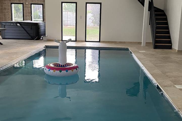 Location de vacances pour 24 personnes dans Nogent-sur-Eure