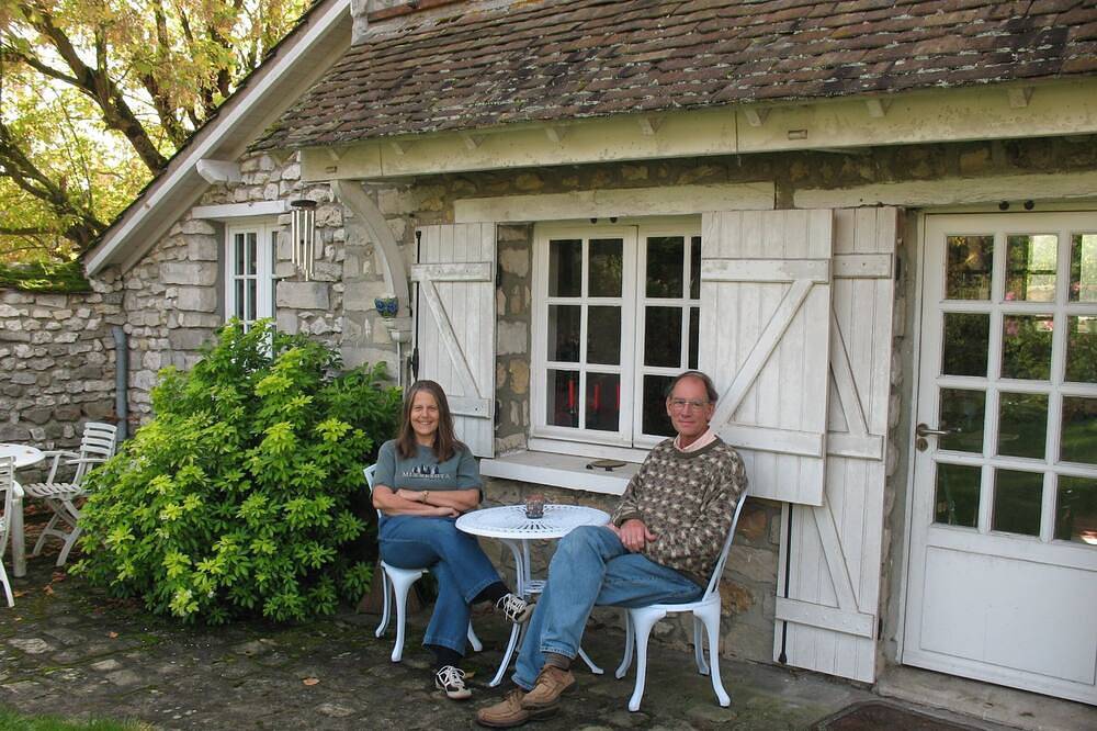 Charmante maison de campagne avec jardin près de Fontainebleau in Grez-sur-Loing, Seine-et-Marne