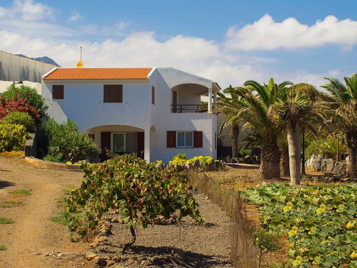 Casa rural para 4 personas, con Terraza además de Jardín y Vistas al lago en Garachico