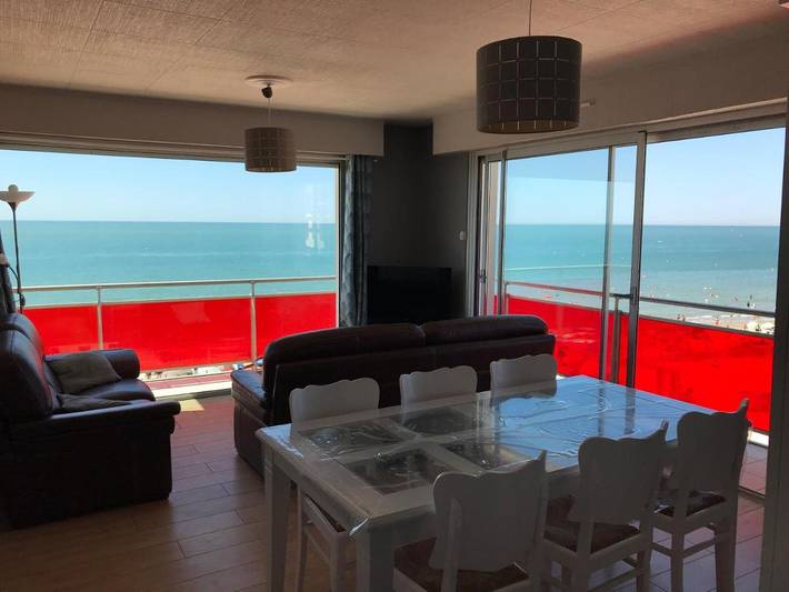 Gîte pour 6 personnes, avec vue et balcon dans Sainte Cécile Plage - 3