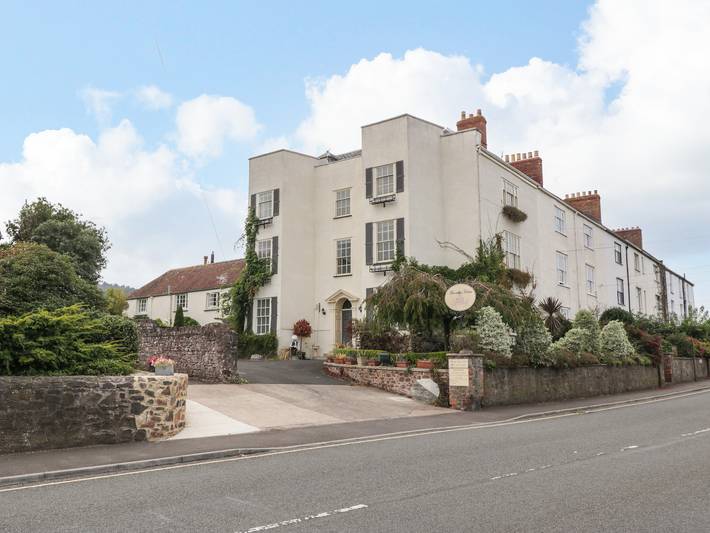 Holiday rental for 16 people, with Garden in Minehead