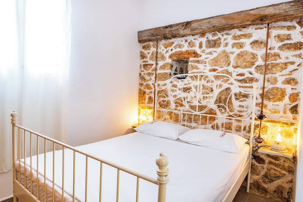 Sea La Vue : Your Exclusive Retreat Awaits on Greece's Untouched Gem in Karpathos