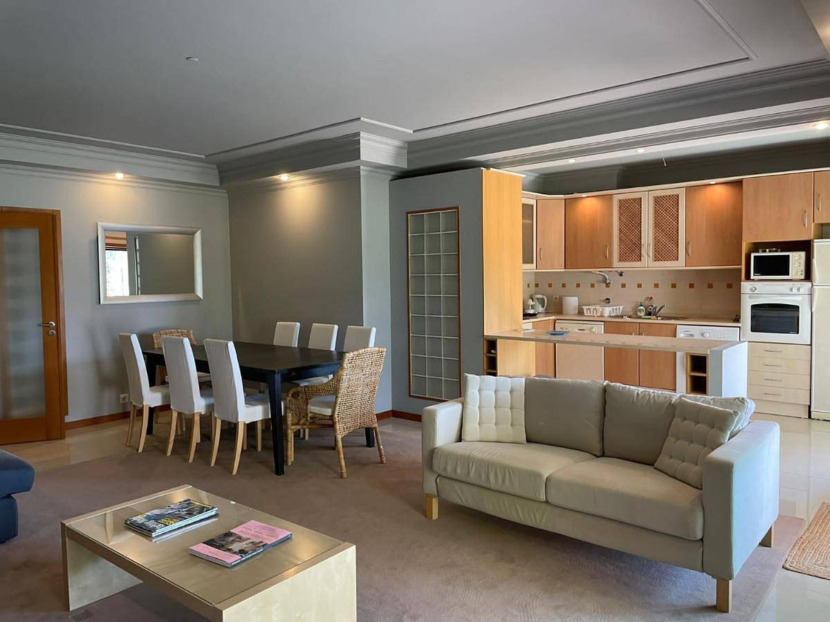 Apartamento inteiro, Two-Bedroom Apartment in Águas Belas, Distrito de Santarém