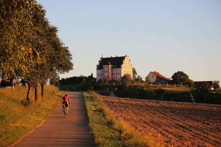 Hotel Schloss Freudental - Doppelzimmer Standard im Nebengebäude Haus Hallweil in Allensbach, Landkreis Konstanz