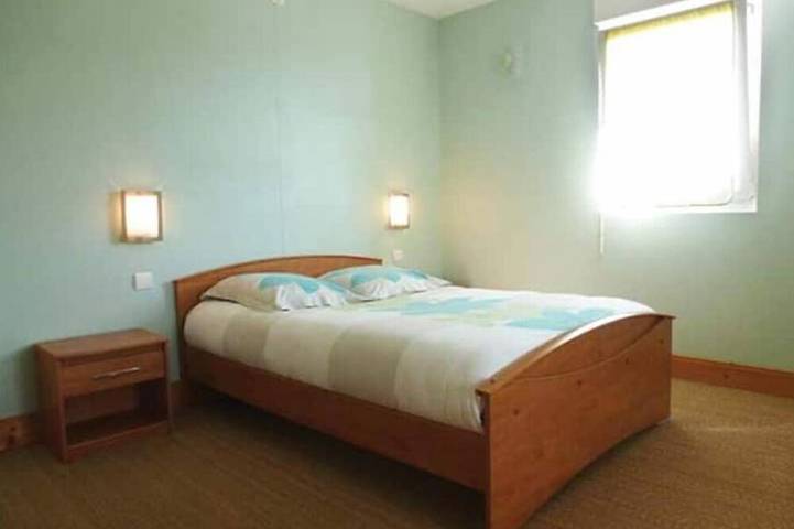 Location de vacances pour 4 personnes, avec terrasse et jardin à Les Pieux - 4