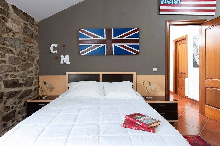 Location de vacances pour 8 personnes, avec piscine et jardin à Brión - 4