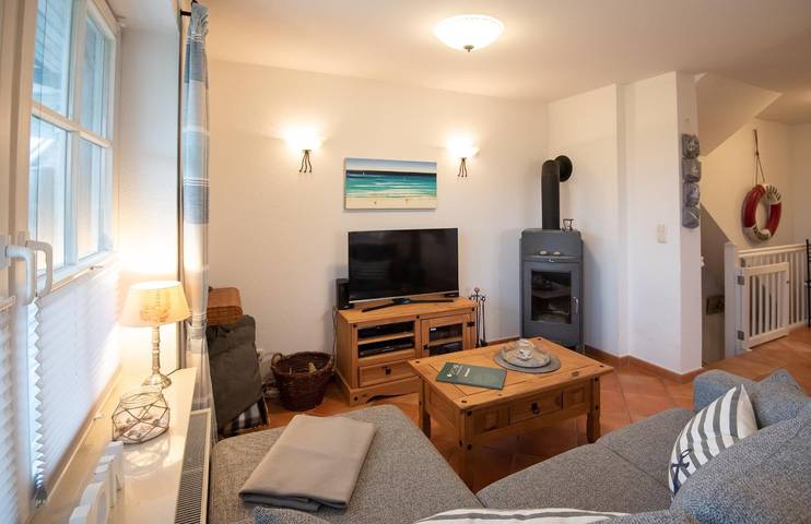Ganze Wohnung, Sehr strandnahe 3-Zimmer Ferienwohnung mit ca. 75 m², für bis zu 4 Personen in Nordfriesische Inseln (Schleswig-Holstein) (Schleswig-Holstein), Wenningstedt