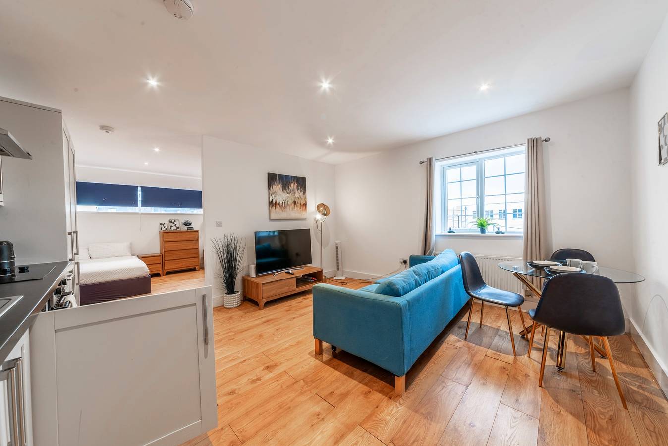 Ganze Ferienwohnung, Central - Stay 4 - Wifi - Parking - Near Transport in Kent