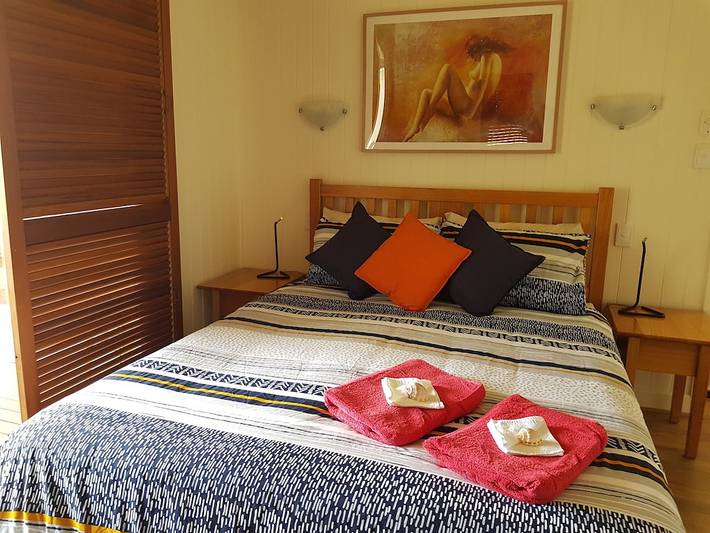 Holiday home for 6 people, with balcony and pool as well as hot tub in Fraser Island