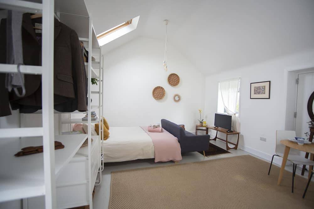 Gardener's Cottage with Stunning Views in Gateshead