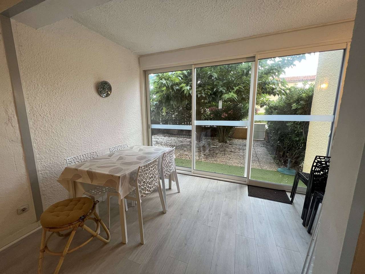 Appartement entier, Charmant T2 avec Jardinet, Parking Privé, à 150m de la Plage – Sud, 4 Pers. in Valras-Plage, Côte méditerranéenne (France)