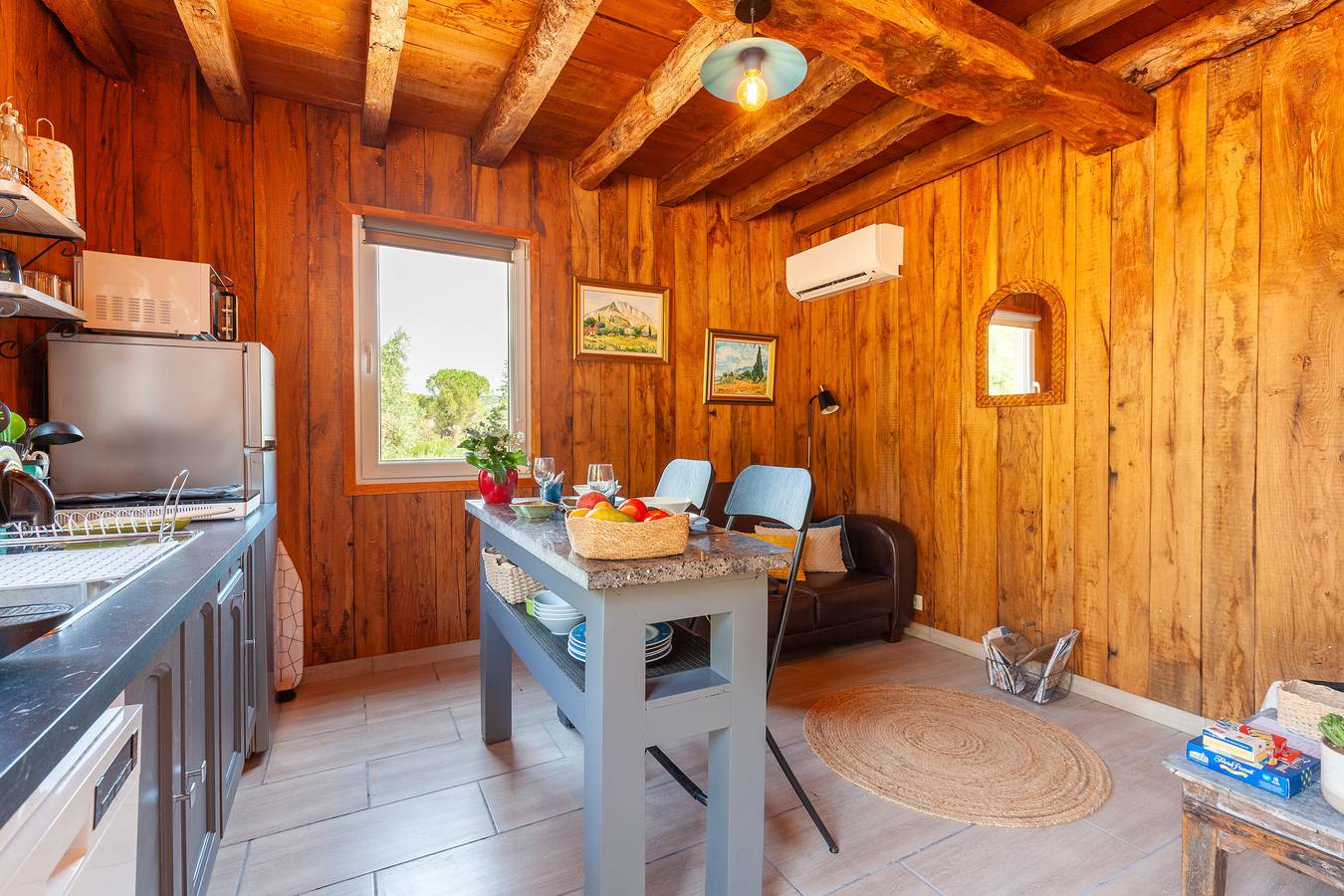Apartamento 'Le Chalet' con terraza privada, Wi-Fi y aire acondicionado in Roquefort-la-Bédoule, Marsella region