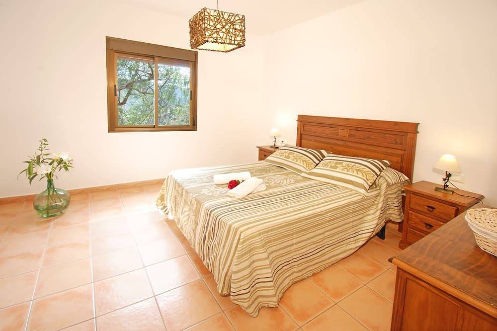 Villa Poyatos, 14 Pers, Piscina Climatizada, Wifi, Petfriendly, vista al mar in Comares, Provincia de Málaga