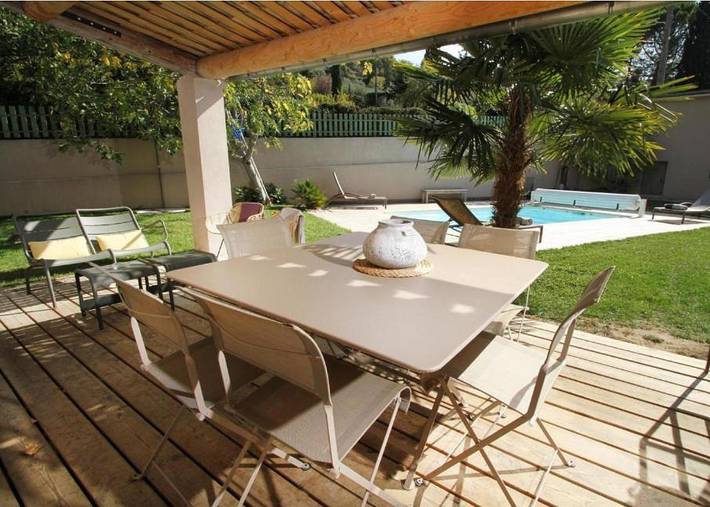 Location de vacances pour 6 personnes, avec Terrasse ainsi que Piscine et Vue à Buis-les-Baronnies - 2