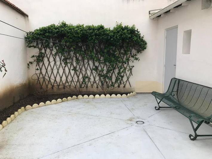 Gîte pour 4 personnes, avec terrasse dans Centre Culturel Valery Larbaud Vichy - 3