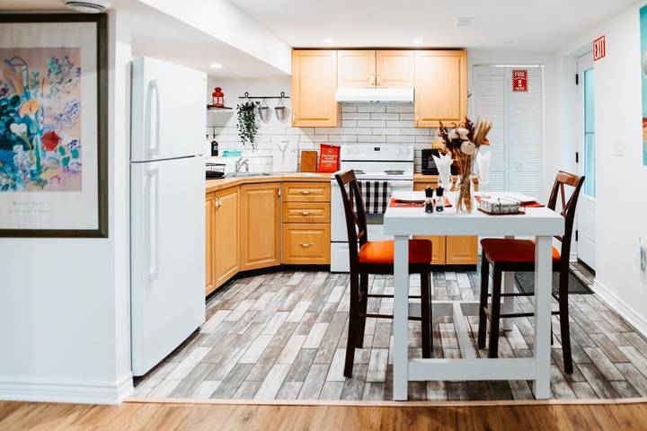 Gîte pour 2 personnes, avec jardin et piscine, animaux acceptés à Ottawa