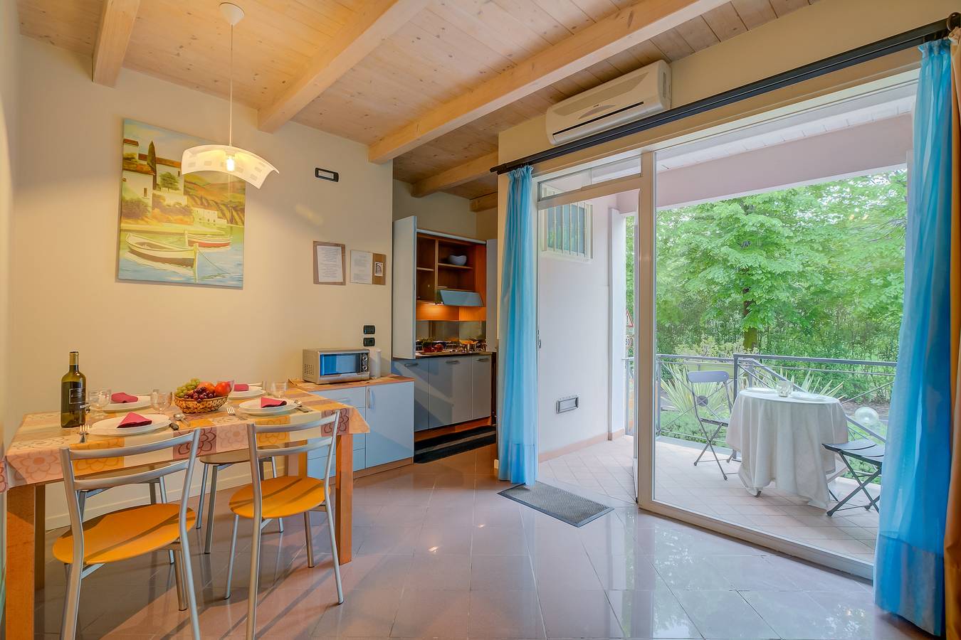 Vakantieappartement voor 4 Personen in Desenzano del Garda, Garda Bergen