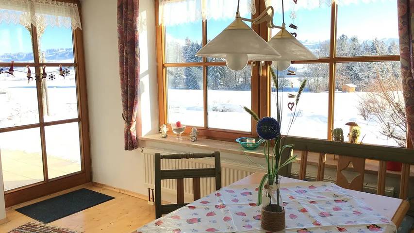 Ferienwohnung für 4 Personen, mit Terrasse in Sulzberg