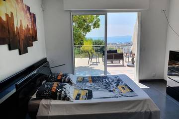Villa pour 8 Personnes dans Cagnes-sur-Mer, Région de Cannes, Photo 2
