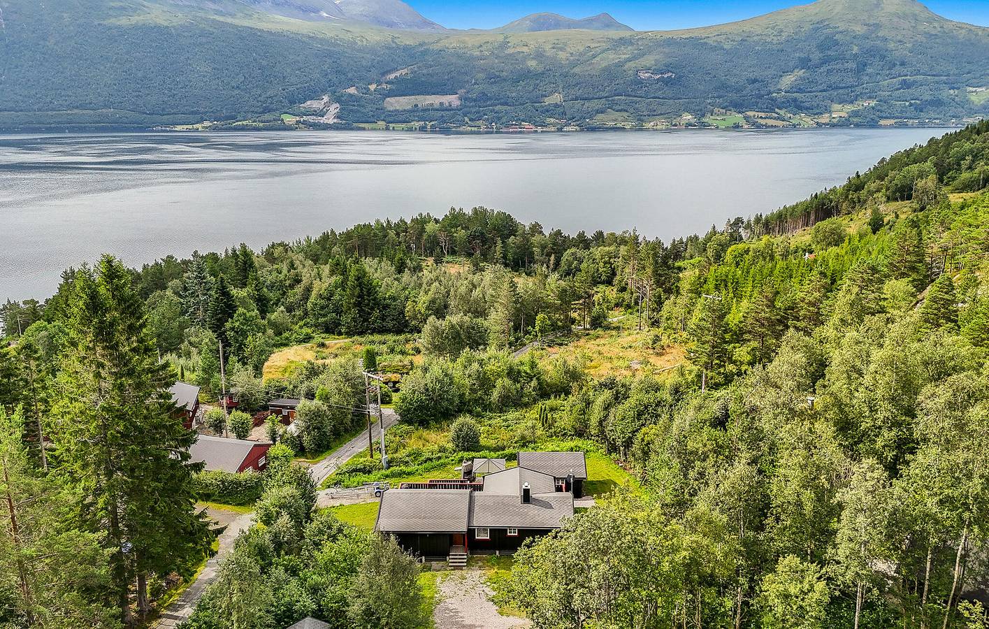 Ferienhaus für 8 Personen mit Garten in Tingvoll, Nördliches Fjordnorwegen