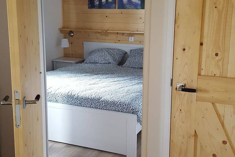 Vrijstaand Chalet vlakbij het Strand van Castricum in Castricum, Nederlandse Noordzeekust