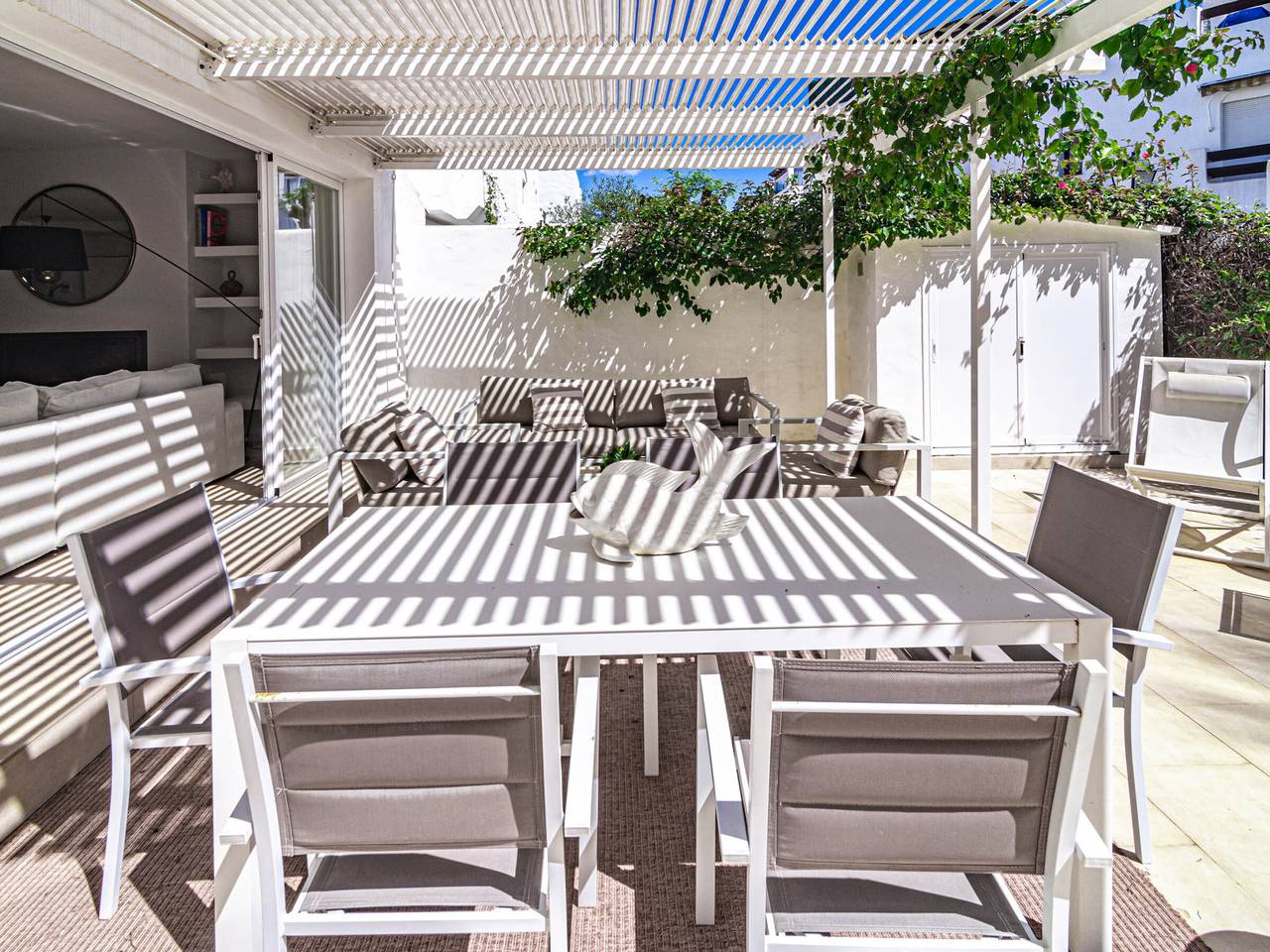 Maison mitoyenne à San Pedro de Alcántara avec jardin et balcon in San Pedro Alcantara, Marbella