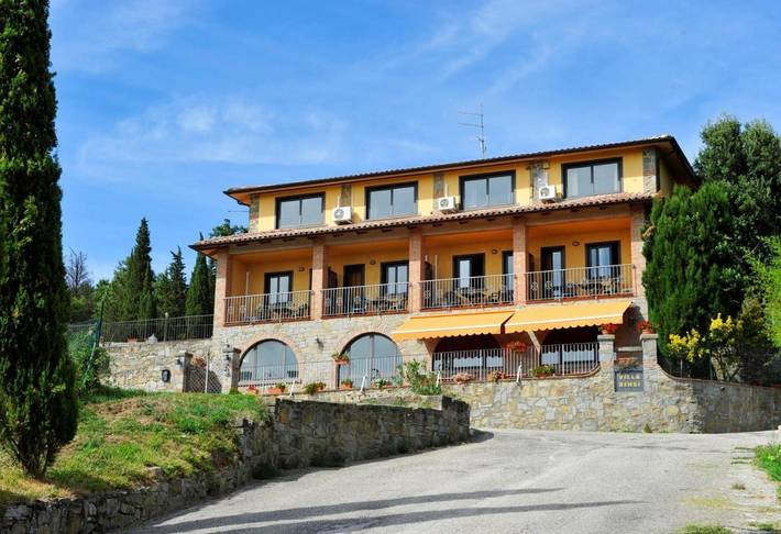 Maison de campagne pour 2 personnes, avec jardin et piscine à Tuoro sul Trasimeno - 2