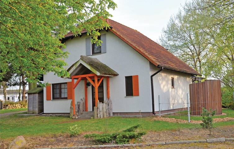 Ferienhaus für 8 Personen, mit Terrasse in Fuhlendorf