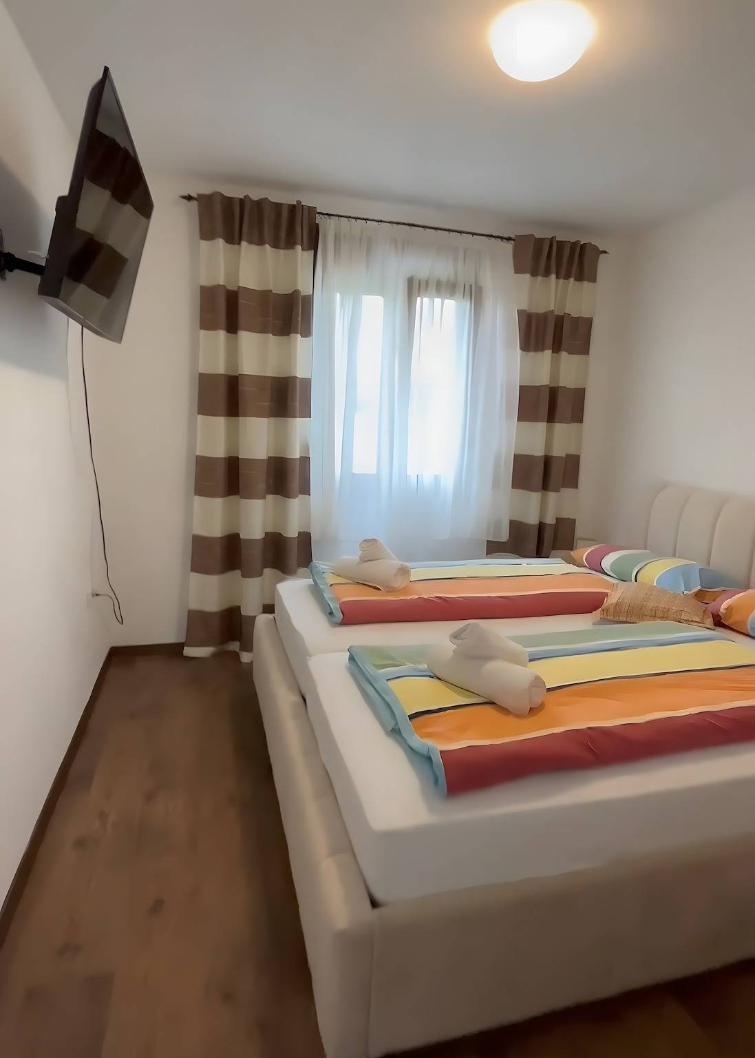 Entire apartment, Apartment 'Lea' with Sea View, Wi-Fi and Air Conditioning in Novigrad, Dajla