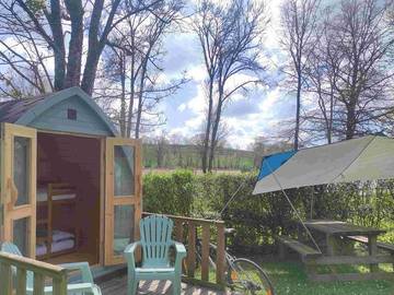 Bungalow for 2 People in La Tardière, Pays de la Loire, Photo 3