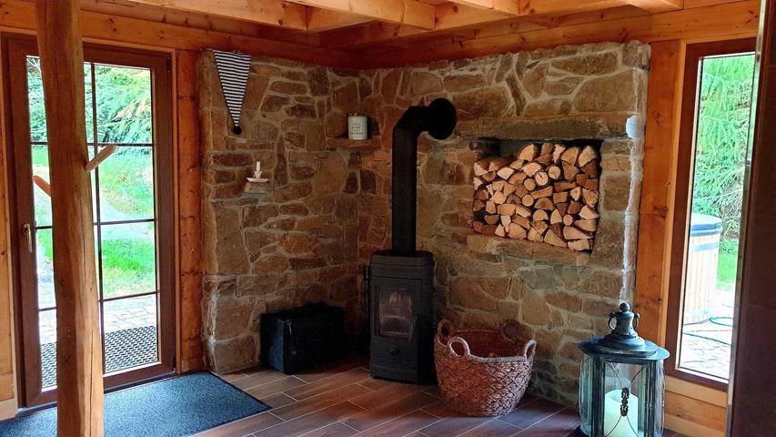 Ferienhaus für 12 Personen, mit Whirlpool und Pool sowie Sauna und Terrasse in Sachsen - 2