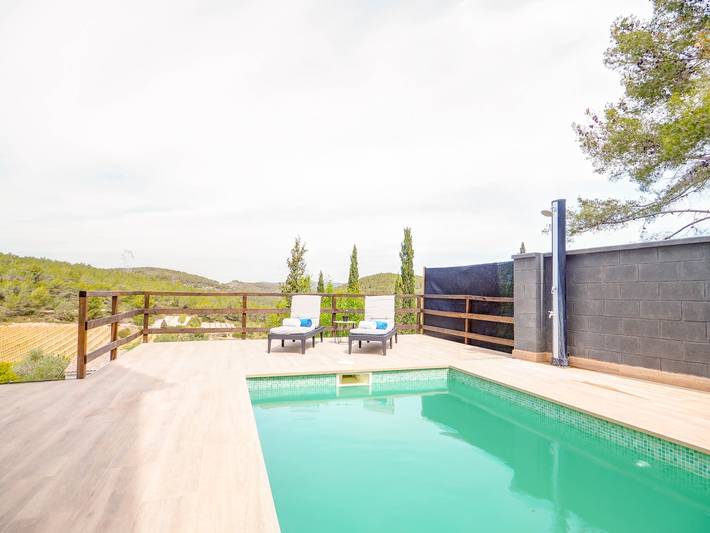 Chalet para 6 personas, con piscina además de balcón y jardín en Garraf - 4