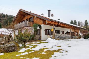 Chalet für 10 Personen in Oberstaufen, Allgäuer Alpen, Bild 3