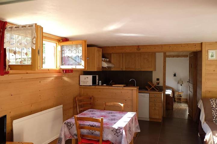 Chalet pour 2 personnes, avec jardin à Courchevel - 3