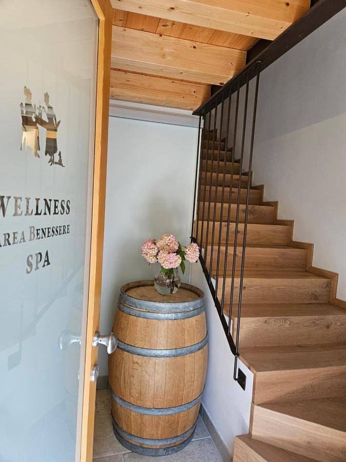 B&b per 4 persone, con sauna e panorama nonché giardino e piscina, con animali domestici a Valdobbiadene