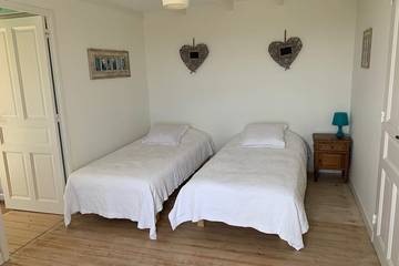 Maison De Vacances pour 8 Personnes dans Pointe du Raz, Plogoff, Photo 4